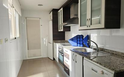 Kitchen of Flat for sale in Cartagena  with Air Conditioner, Heating and Balcony