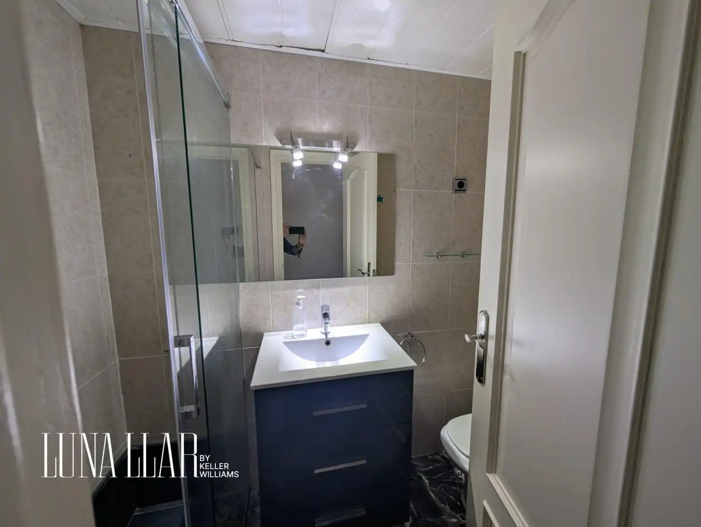 Badezimmer von Wohnung zur Miete in Castelldefels