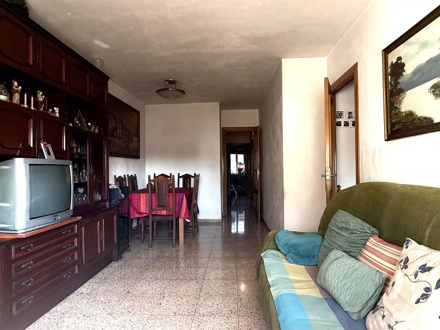 Sala d'estar de Pis en venda en Sant Boi de Llobregat amb Aire condicionat, Calefacció i Terrassa