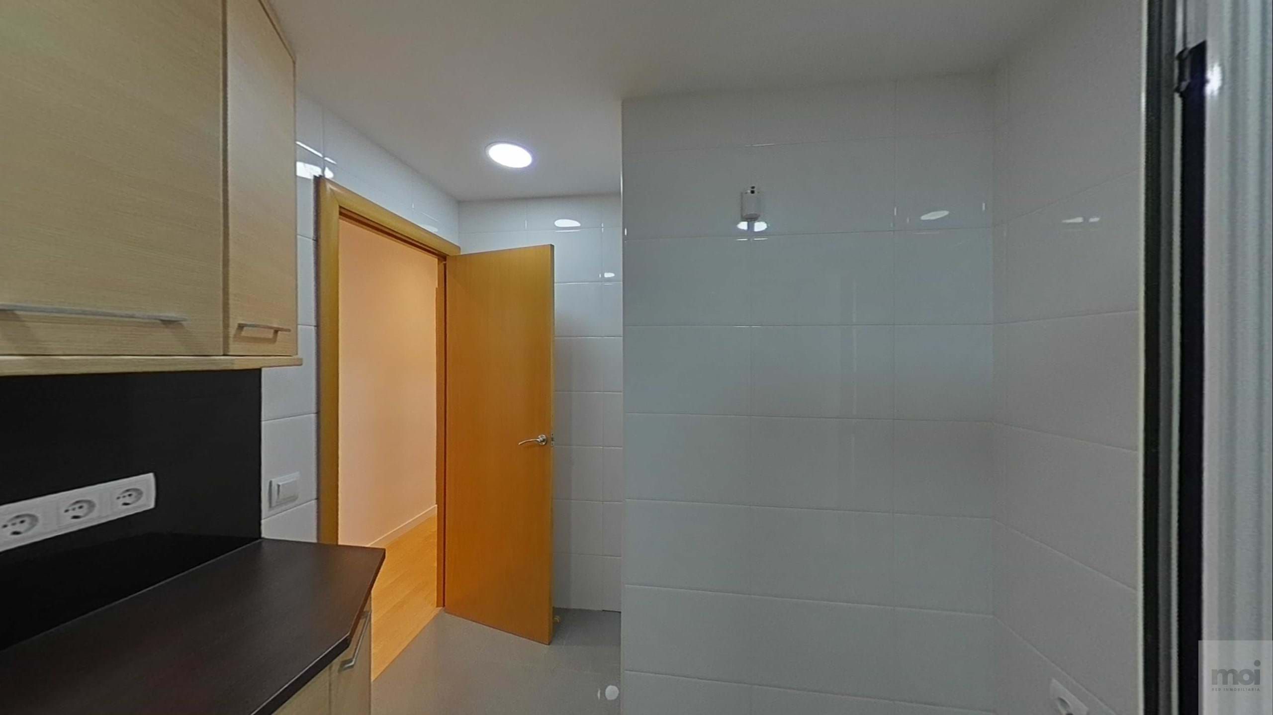 Flat for sale in Cornellà de Llobregat  with Terrace and Balcony