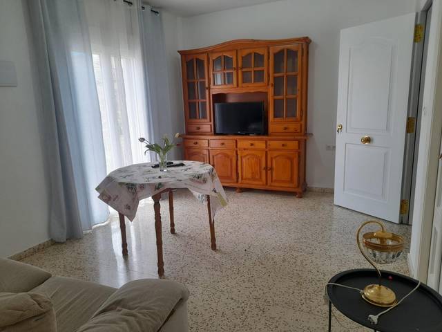 Apartamento en Alquiler en La Zubia Ciudad