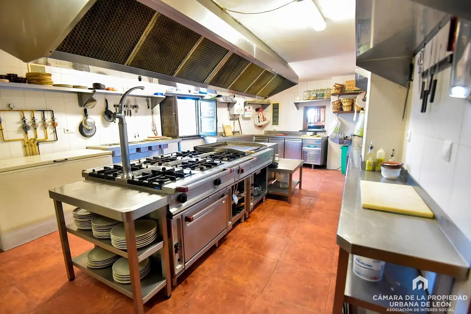 Cocina de Edificio en venta en Valdefresno