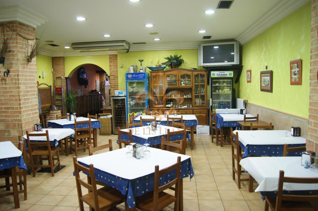 Local en venta en Vigo  con Amueblado