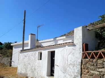 Casa con jardín en venta en Facinas