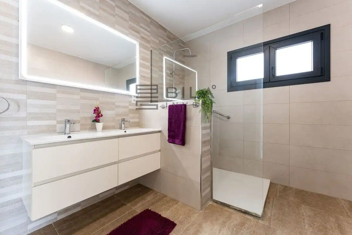 Chalet con piscina en venta en Riviera del Sol, imagen 32