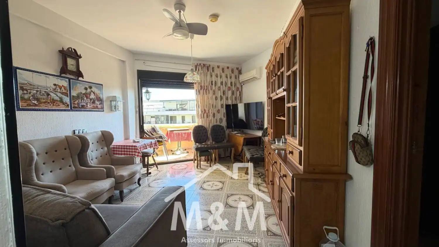 Wohnzimmer von Wohnung zur Miete in Palmanova