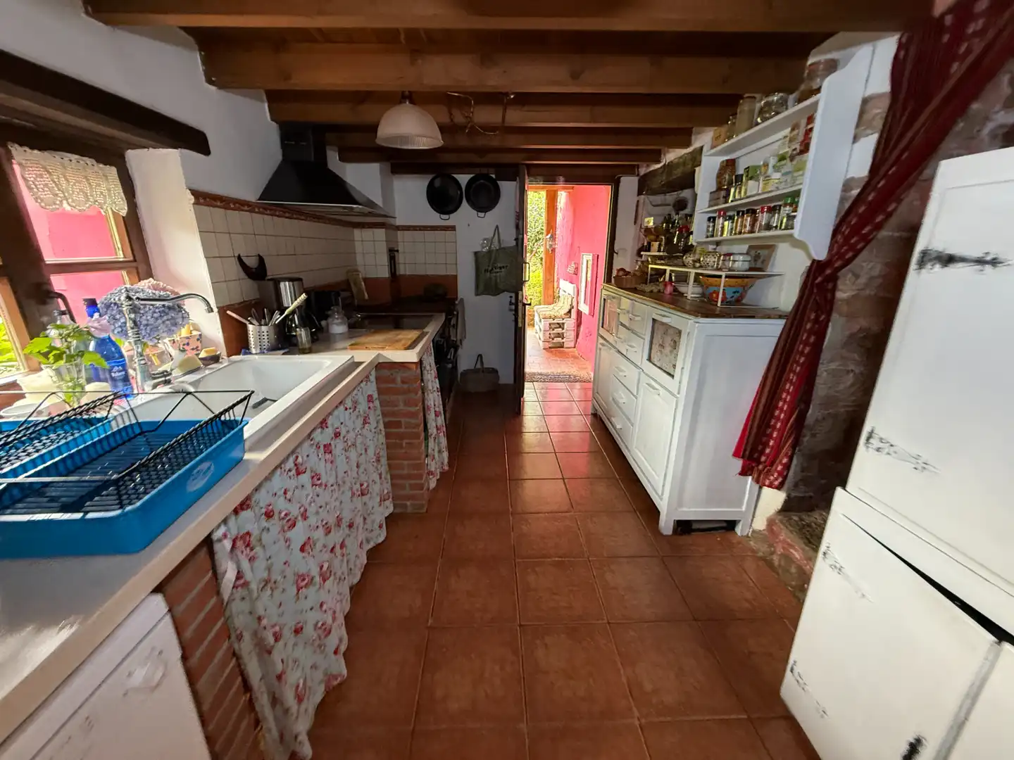 Cuina de Casa o xalet en venda en Ribadesella amb Calefacció, Jardí privat i Parquet