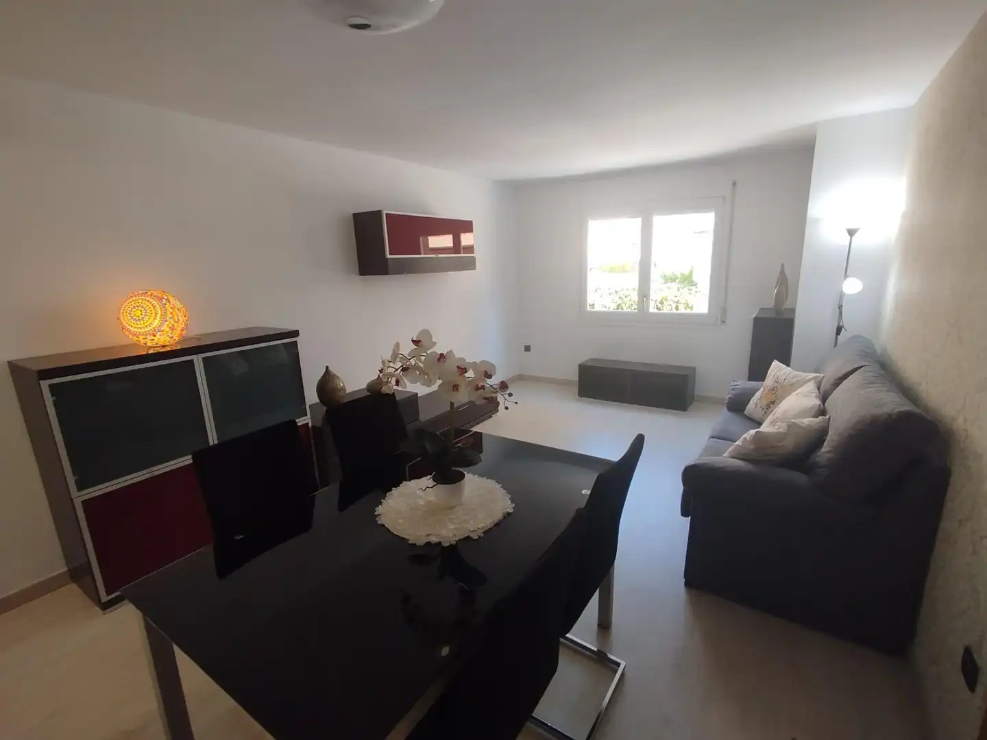Living room of Flat for rent in Manresa  with Air Conditioner, Heating and Storage room