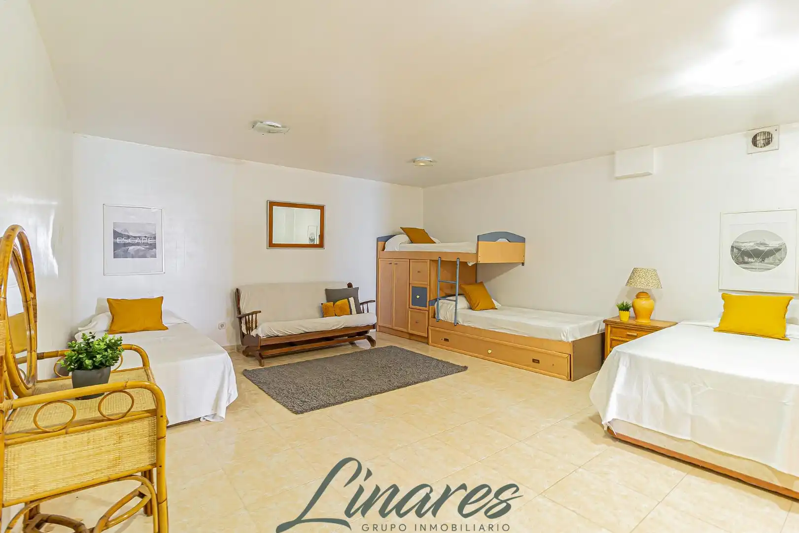 Casa o chalet en venta en La Manga del Mar Menor con Terraza, Amueblado y Piscina comunitaria