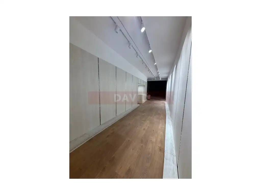 Business premises for sale in Ciutat Vella, imagen 3