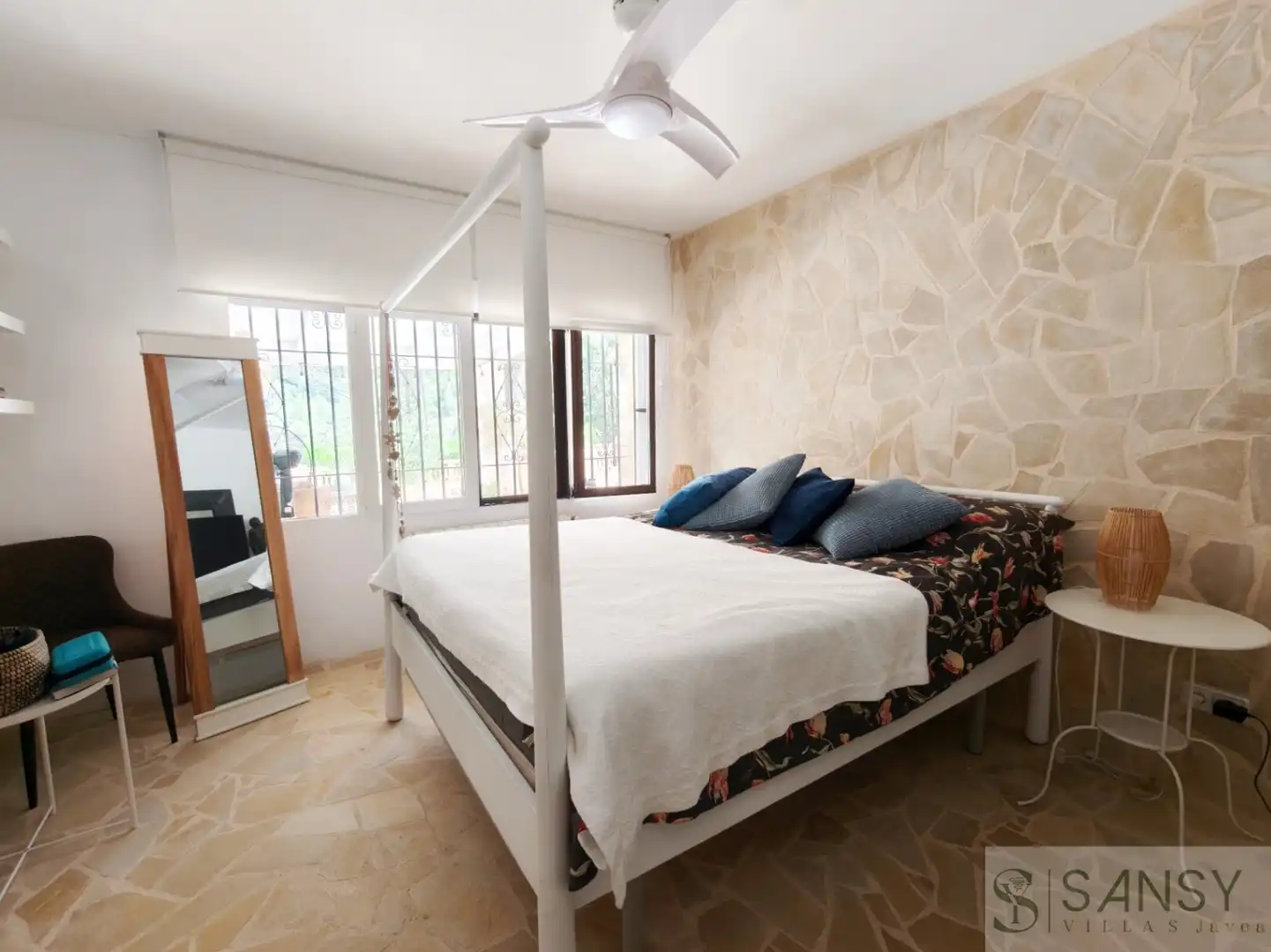 Schlafzimmer von Haus oder Chalet zum Verkauf in Castell de Castells mit Klimaanlage, Terrasse und Abstellraum