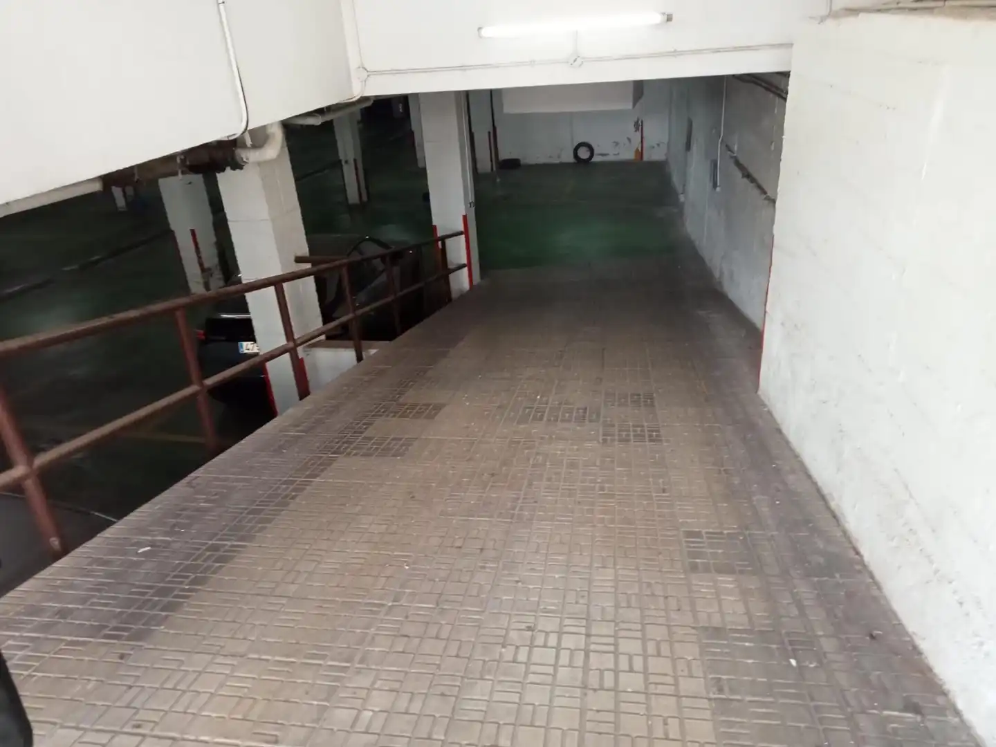 Garage for rent in Casco Antiguo