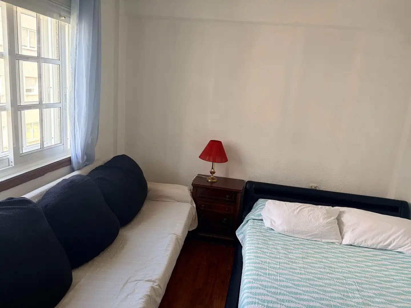 Habitación de Piso en venta en Vigo  con Amueblado