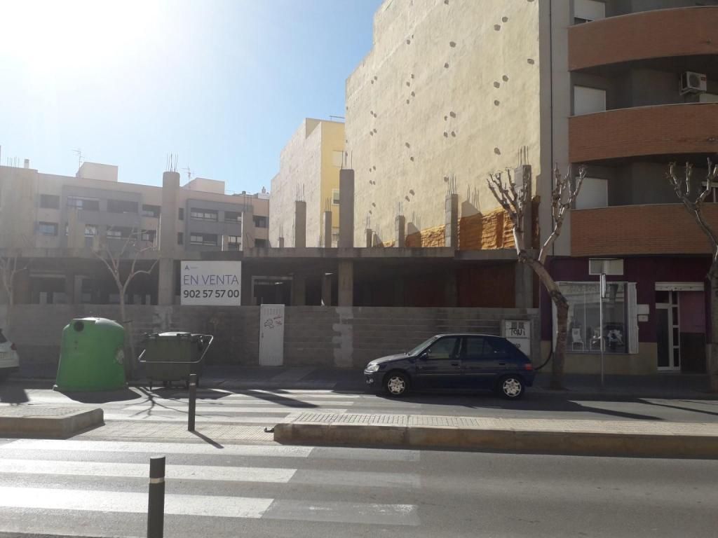 Building for sale in c/ boqueras, Centro
