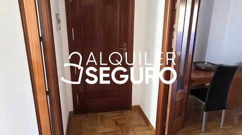 Foto 2 de Piso de alquiler en Joan Miro , San Adrián, Logroño