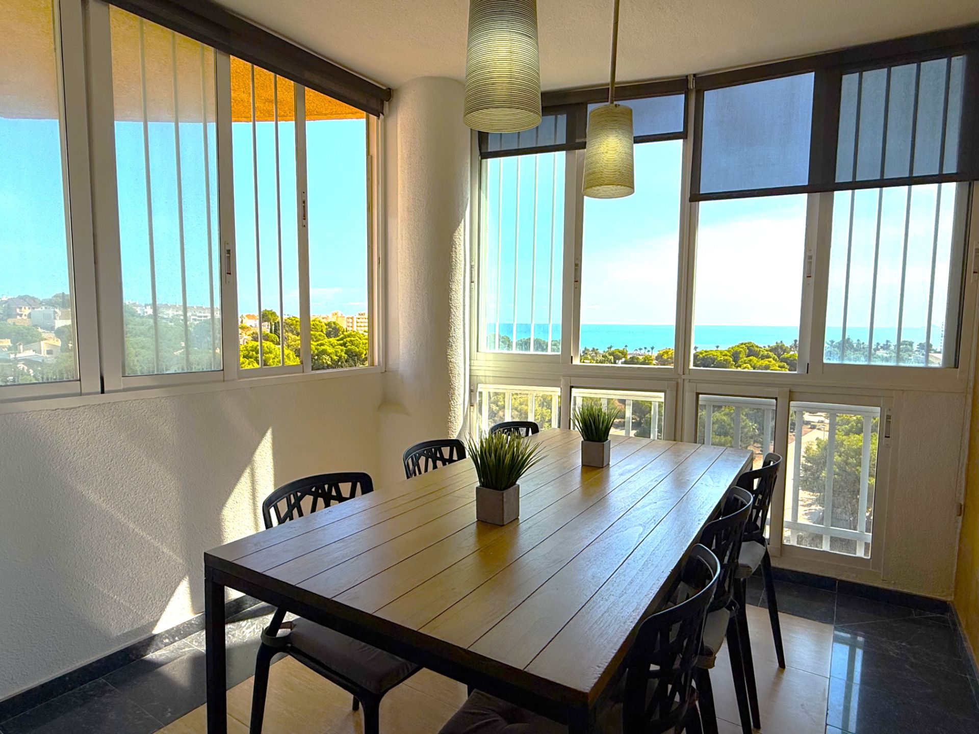 Menjador de Pis en venda en Orihuela amb Moblat i Piscina comunitària