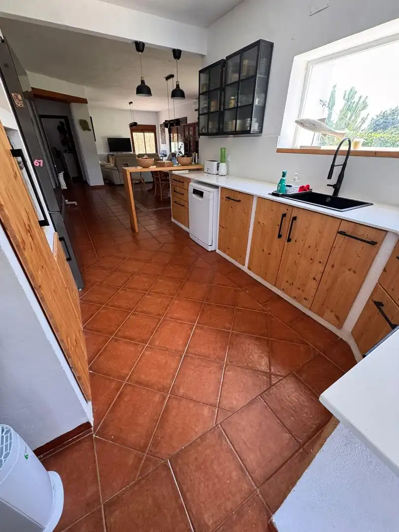 Cocina de Edificio en venta en Conil de la Frontera
