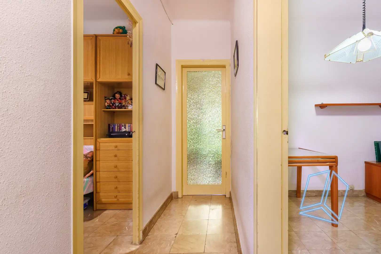 Piso en venta en L'Hospitalet de Llobregat con Balcón