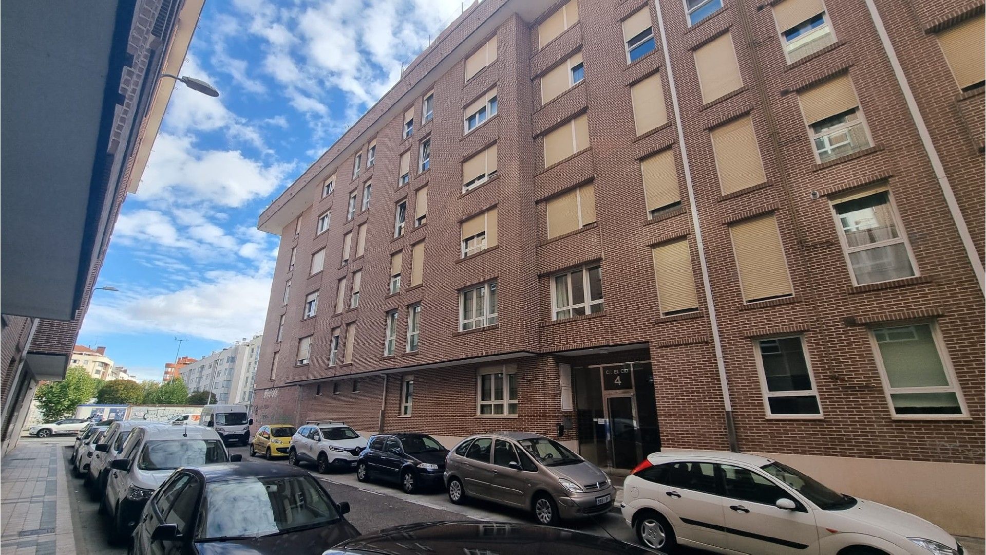 Flat for sale in C EL CID, Campo de la Juventud