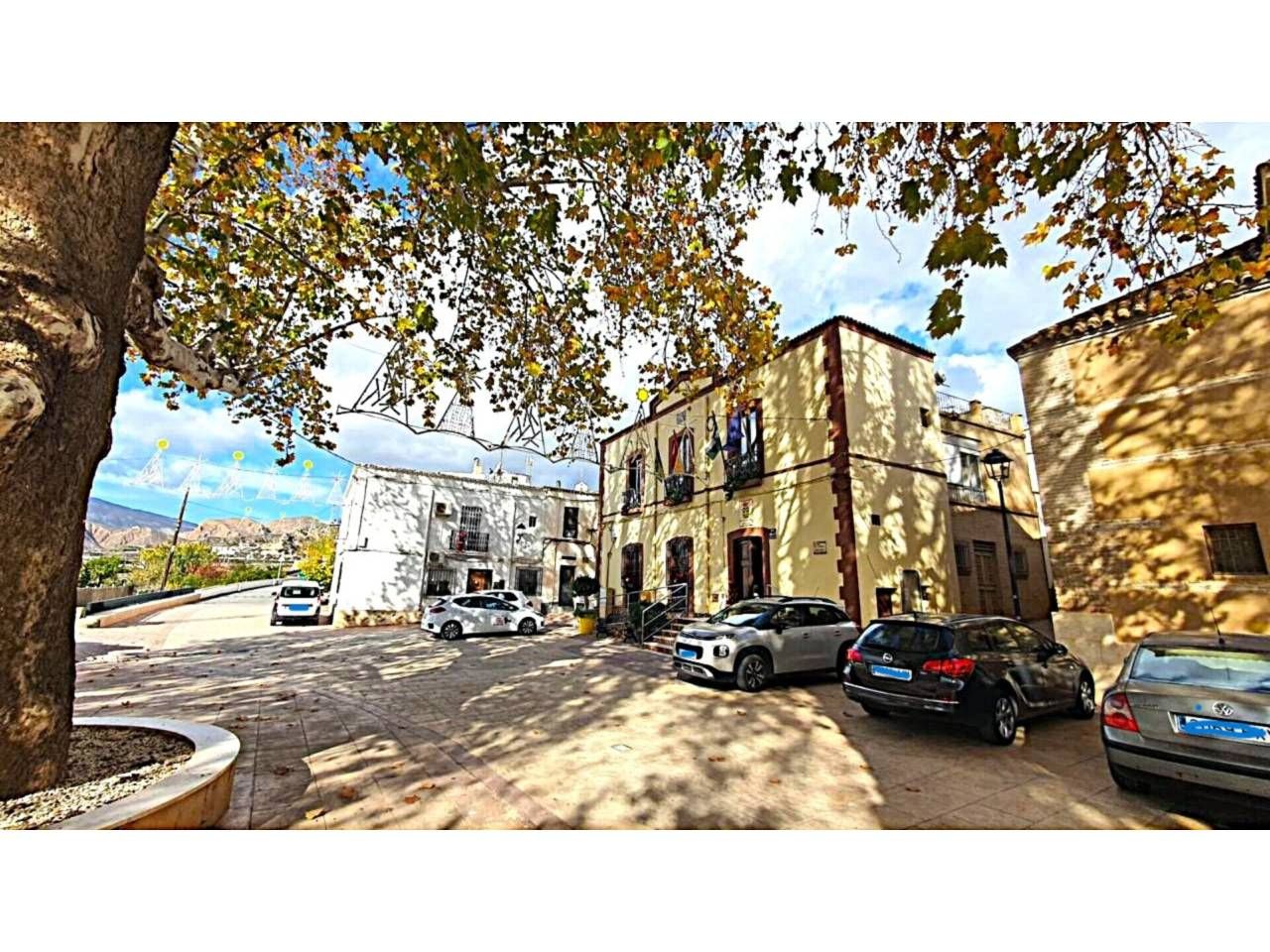 Vista exterior de Casa o xalet en venda en Santa Cruz de Marchena amb Terrassa