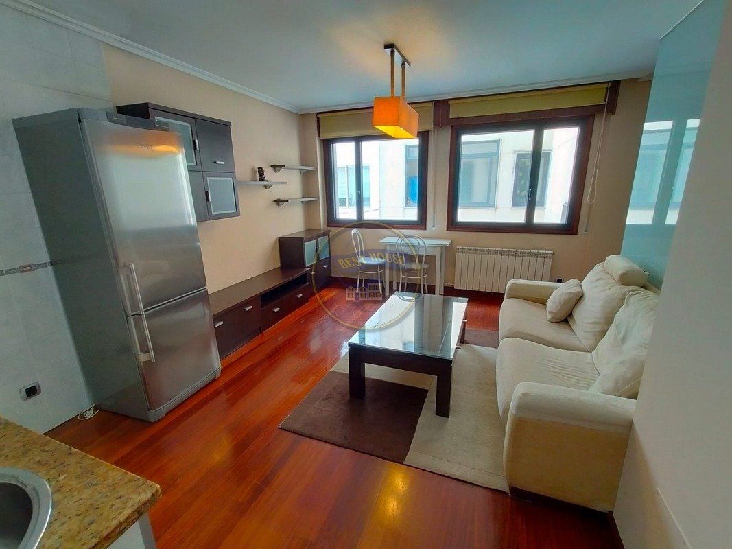 Apartament de lloguer a Calle EXTREMADURA, Travesía de Vigo - San Xoán