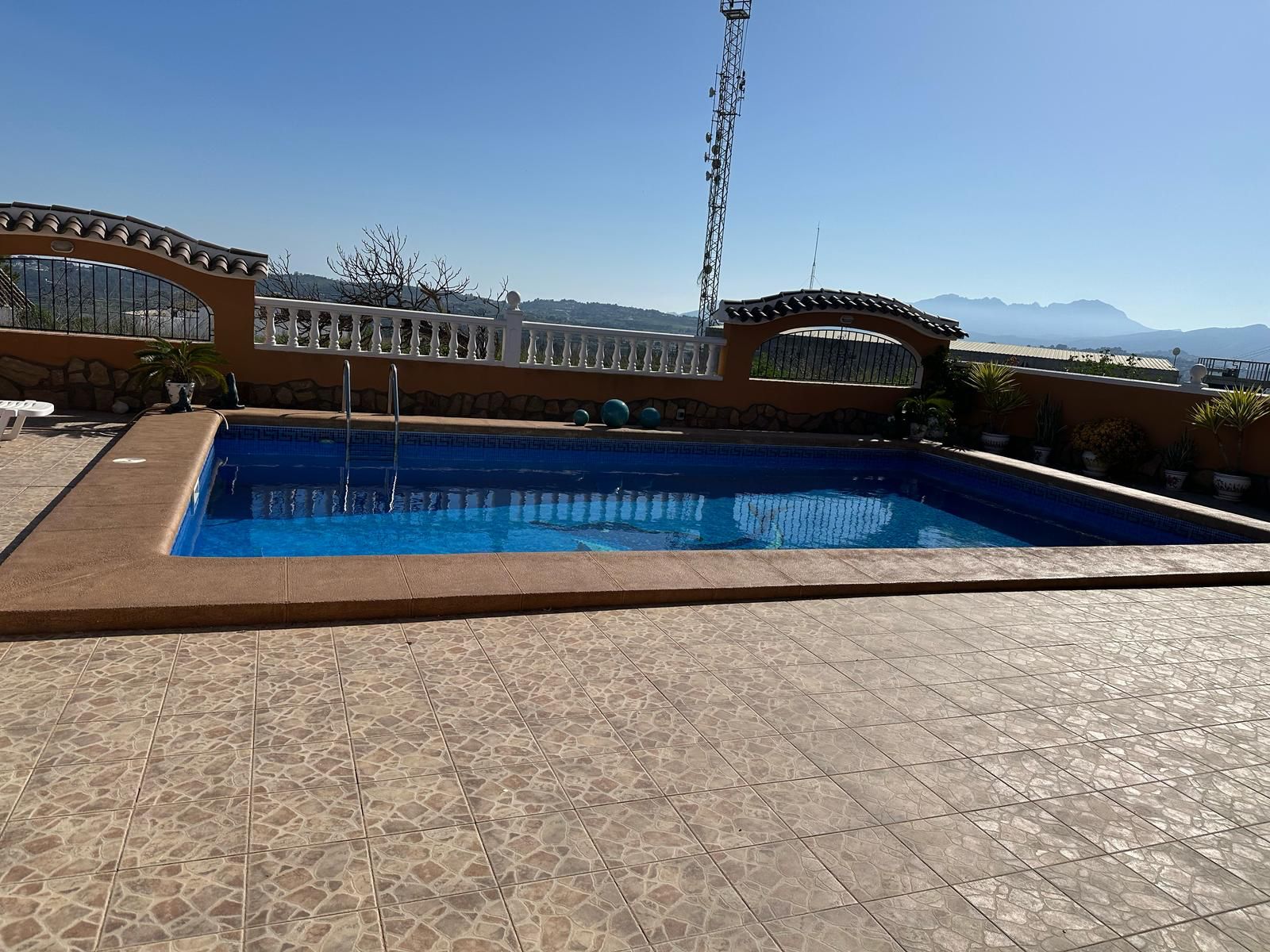 Piscina de Estudi de lloguer en Teulada amb Terrassa, Moblat i Internet