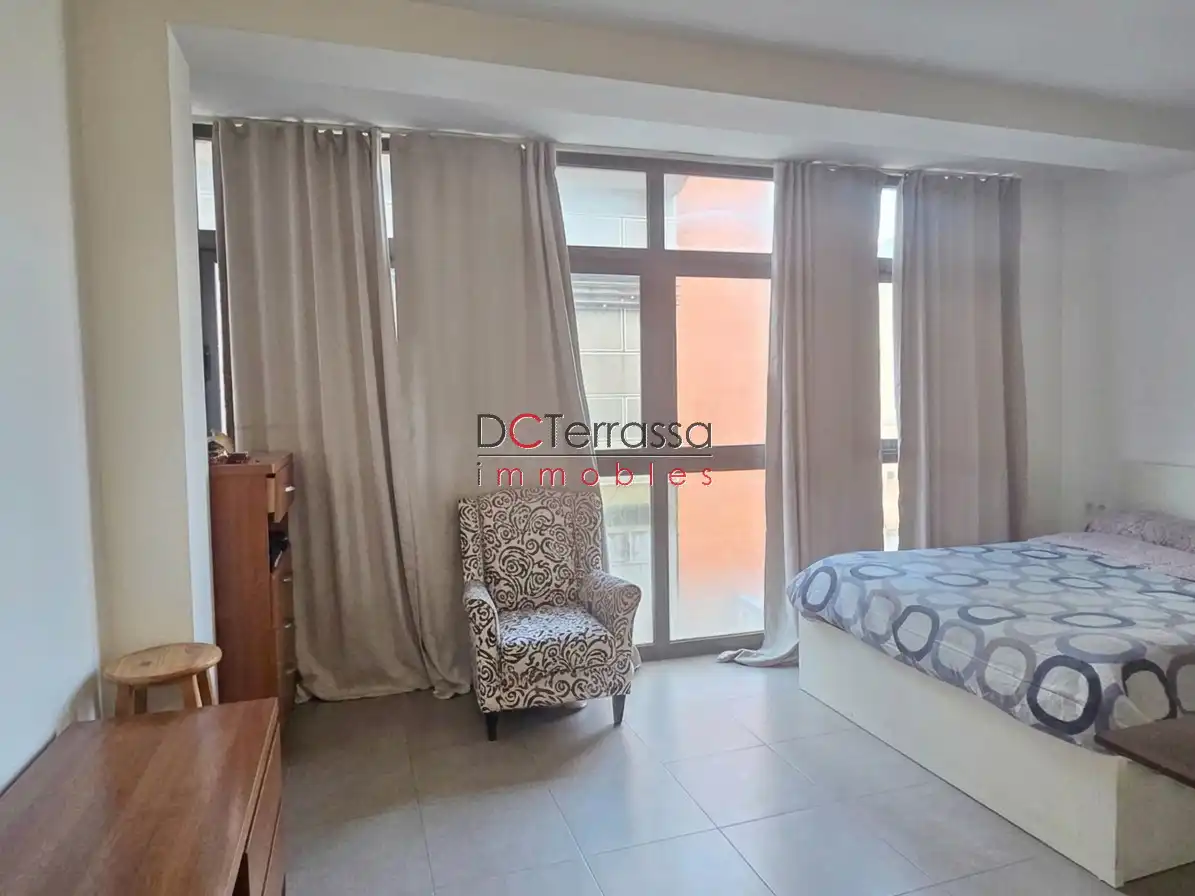Flat with lift for sale in Centre