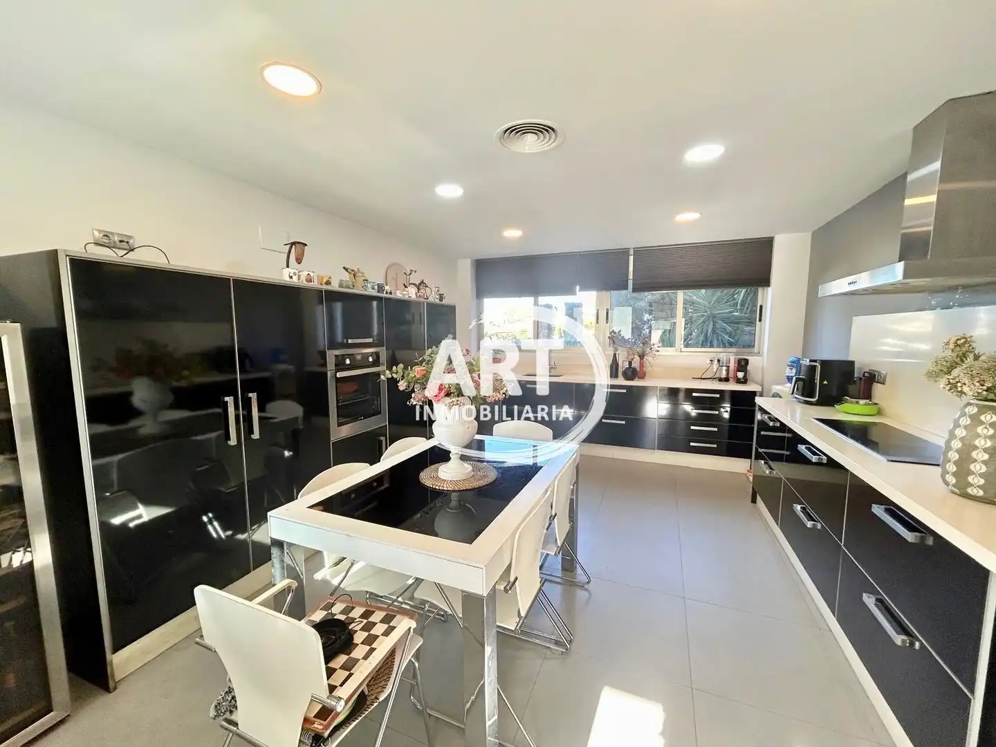 Cocina de Casa o chalet en venta en Llíria con Aire acondicionado, Calefacción y Jardín privado