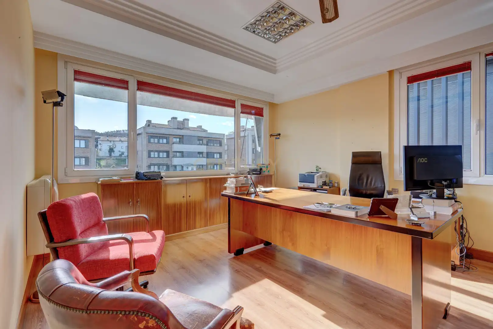 Office for sale in Irun   with Air Conditioner