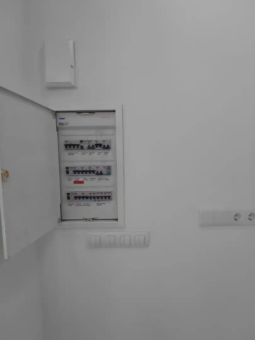 Gewerbefläche zur Miete in Calle Federico de Mendizábal 10, imagen 9