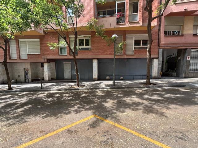 Local comercial en Alquiler en Carrer del Torrent de l'Olla en Vila de Gràcia