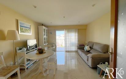 Sala d'estar de Àtic en venda en Gandia amb Terrassa, Moblat i Balcó