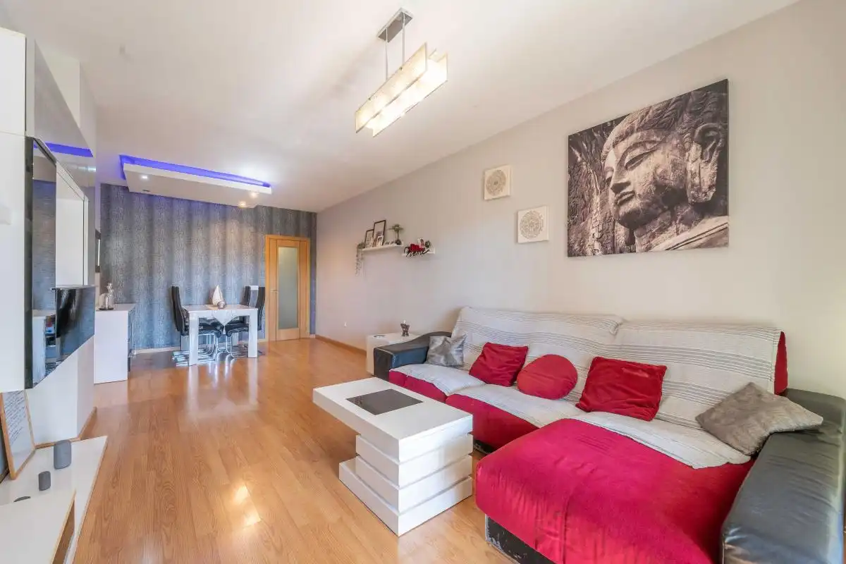 Flat for sale in Av. Retamar, La Capellanía - El Higuerón