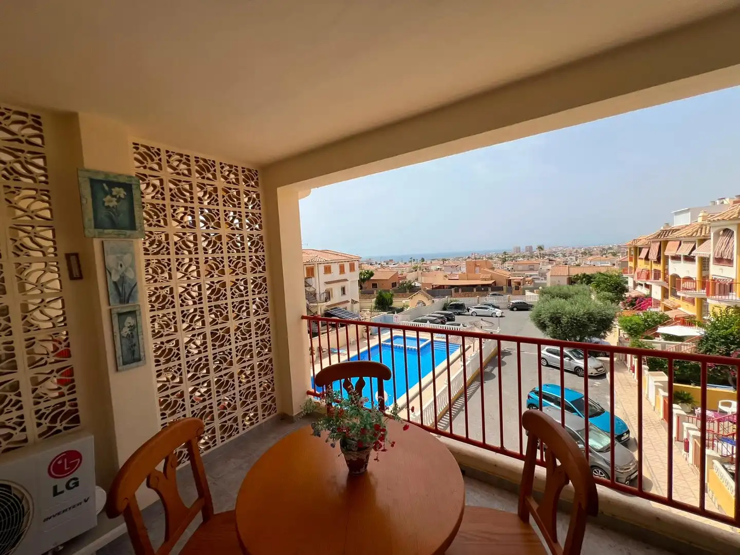 Terrasse von Wohnungen zur Miete in Torrevieja mit Terrasse