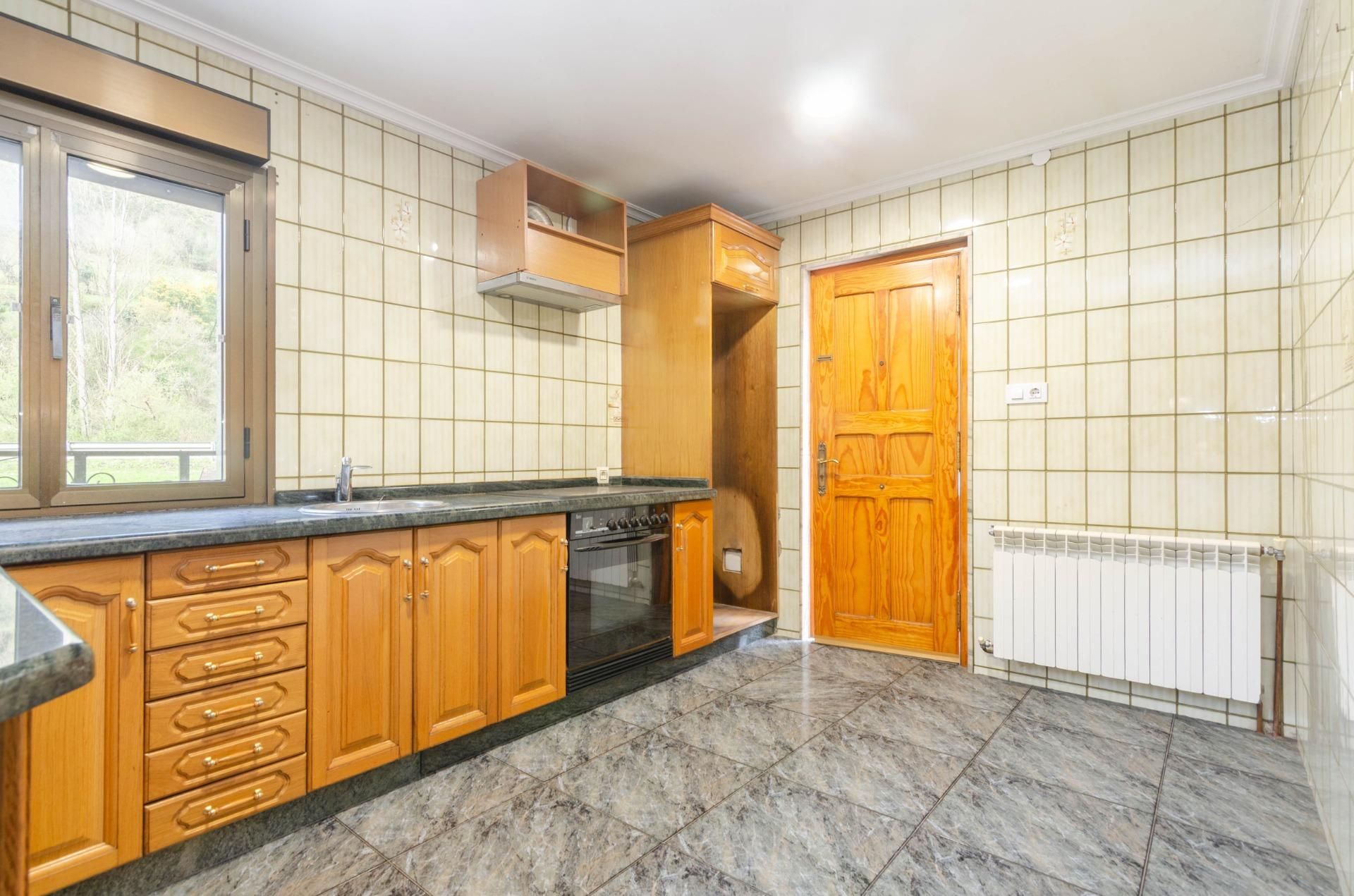 Kitchen of Country house for sale in Morcín  with Heating and Private garden