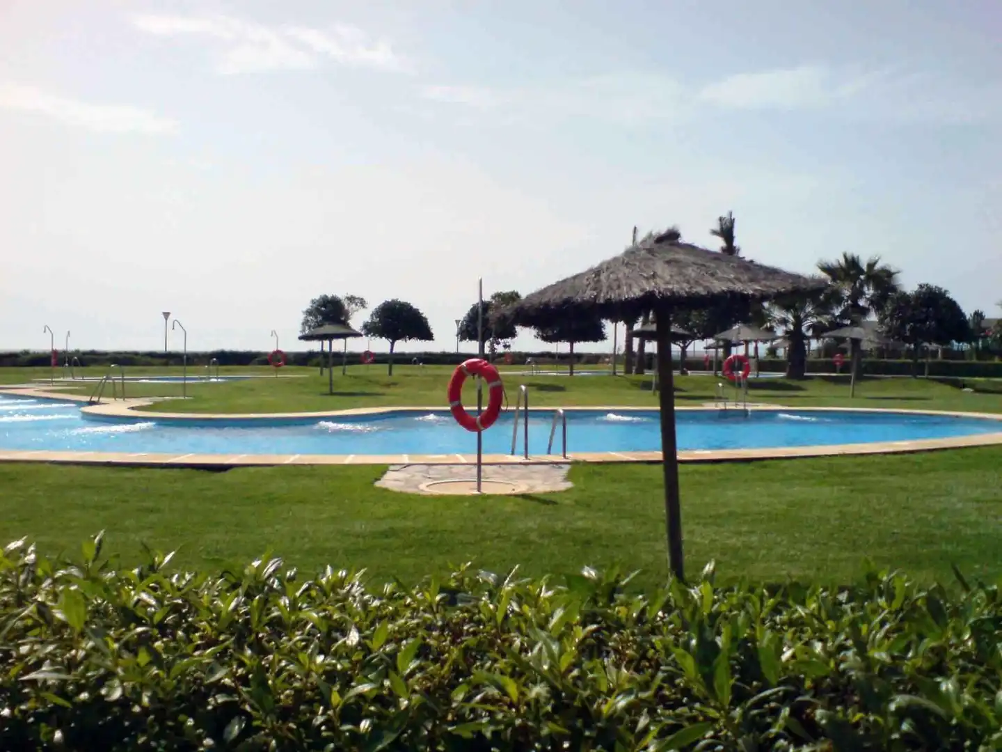 Piscina de Casa adosada en venda en El Playazo