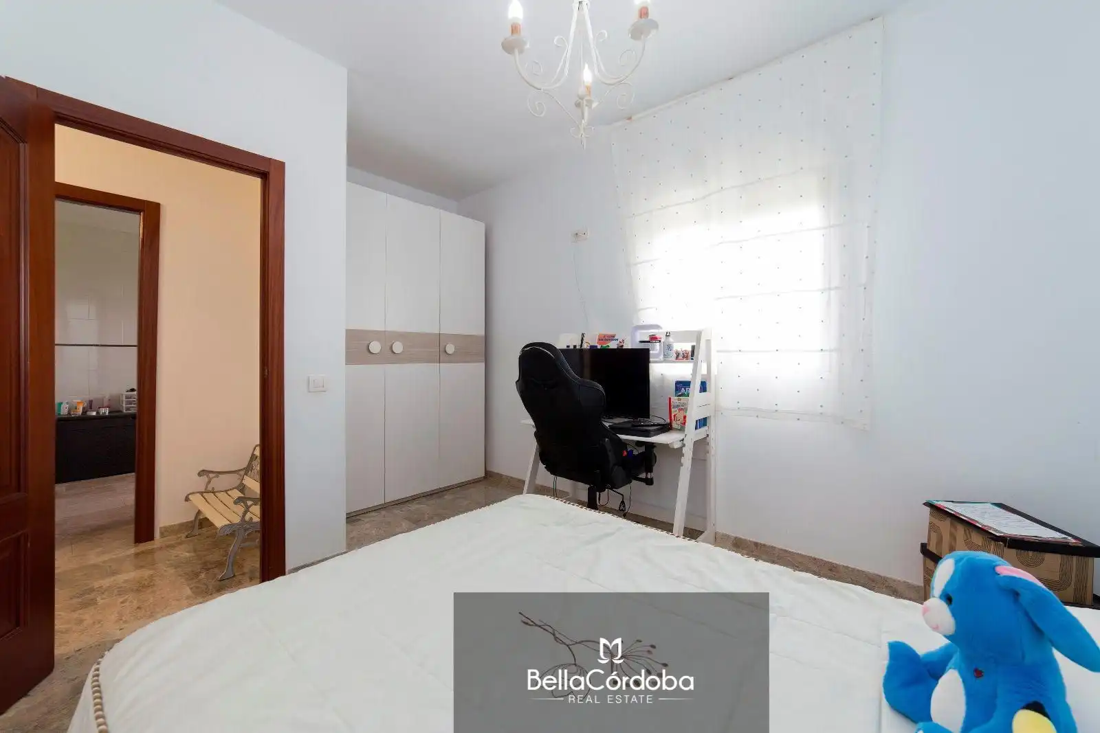 Dormitori de Casa o xalet en venda en Córdoba amb Aire condicionat, Calefacció i Terrassa