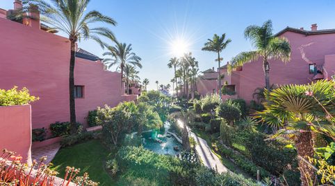 Elegante Ático dúplex en Menara Beach, Estepona Este