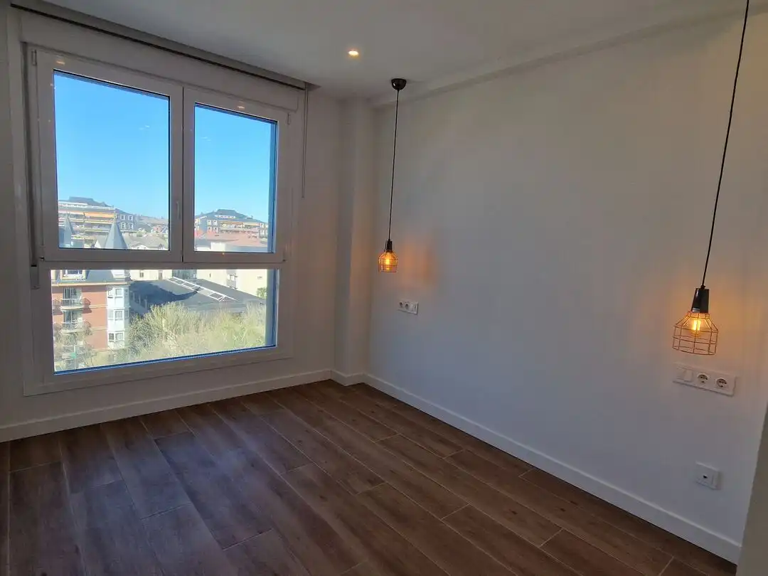 Bedroom of Flat for sale in Zarautz  with Heating, Terrace and Balcony