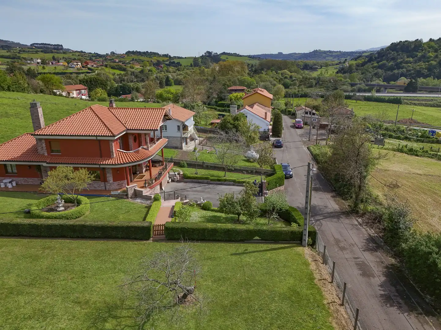 Vista exterior de Casa o chalet en venta en Gijón  con Calefacción, Parquet y Terraza