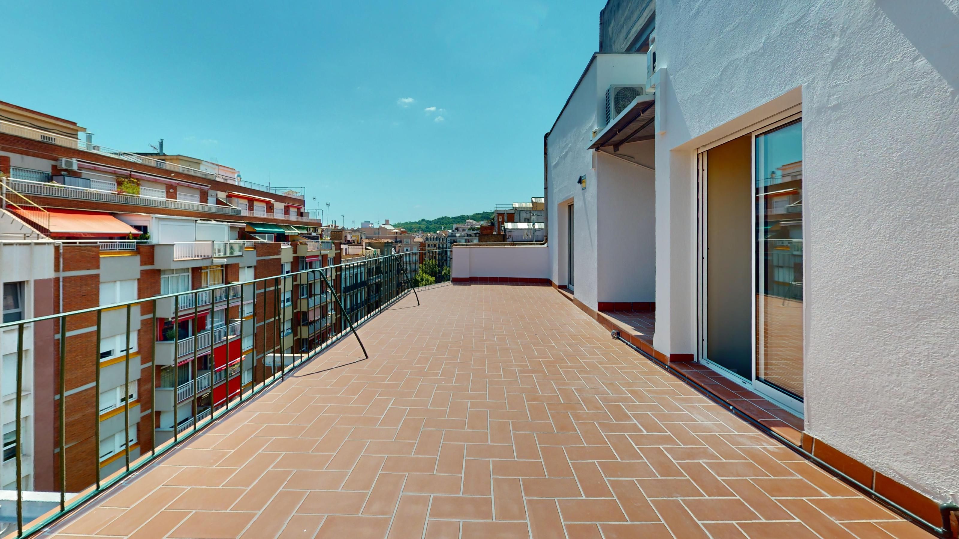 Terrassa de Àtic en venda en  Barcelona Capital amb Aire condicionat, Parquet i Terrassa