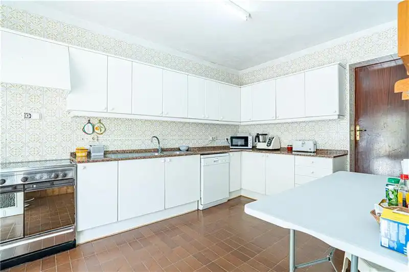 Küche von Haus oder Chalet zum Verkauf in Calvià mit Privatgarten, Terrasse und Schwimmbad