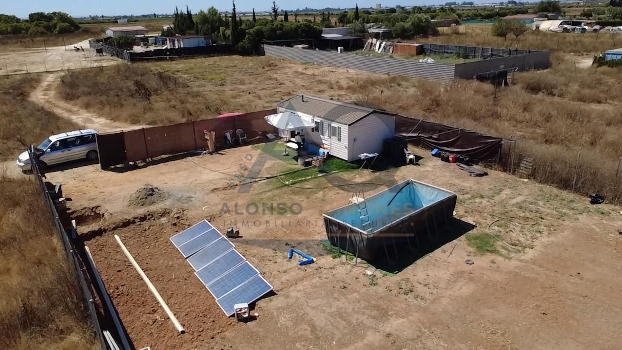 Finca rústica en venta en Utrera