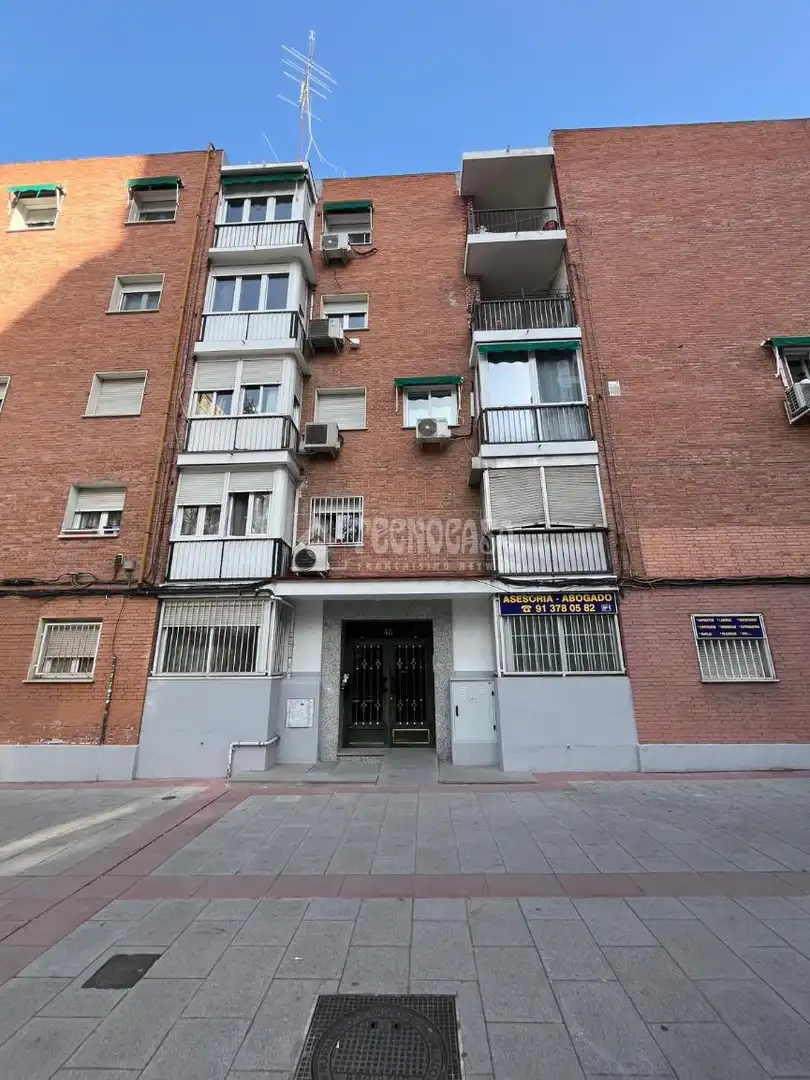 Flat for sale in Pilar