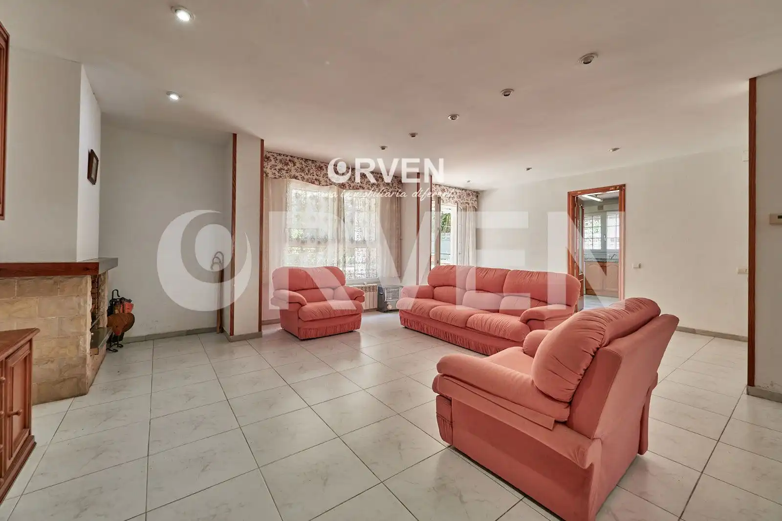 Sala de estar de Casa o chalet en venta en Tarragona con Calefacción, Piscina y Alarma