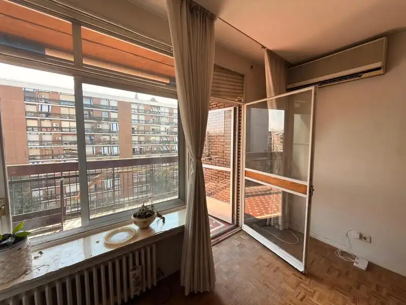 Terrassa de Pis en venda en Madrid amb Aire condicionat, Calefacció i Terrassa