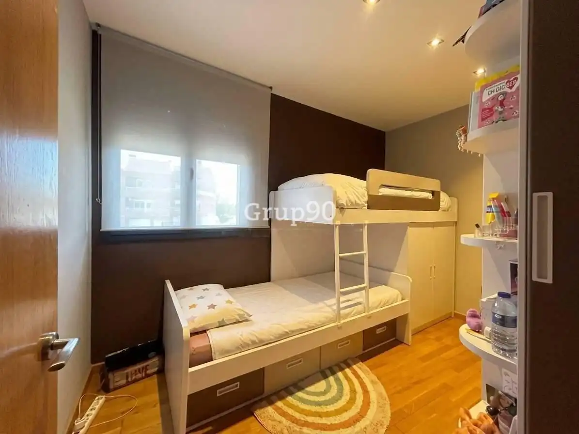 Bedroom of Flat for sale in Albatàrrec  with Air Conditioner, Heating and Parquet flooring