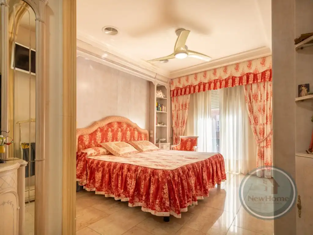 Casa adosada en venta en Crevillent