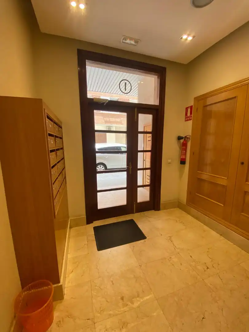 Flat with lift for sale in Calle Cantabria, imagen 41