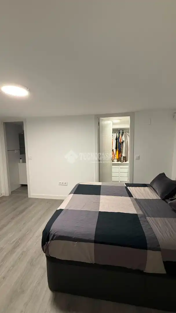 Schlafzimmer von Wohnung zum Verkauf in Madrid mit Klimaanlage, Heizung und Möbliert